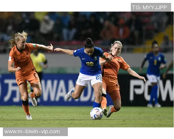 张然在足球场上的崛起之路与未来发展展望 张然在足球场上的崛起之路与未来发展展望